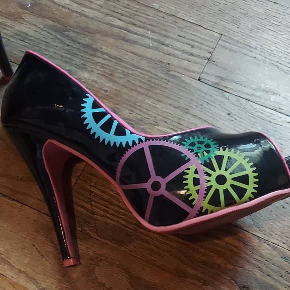 Elle Black and Pink High Heel Peep-Toe Shoes - Picture 6 of 9